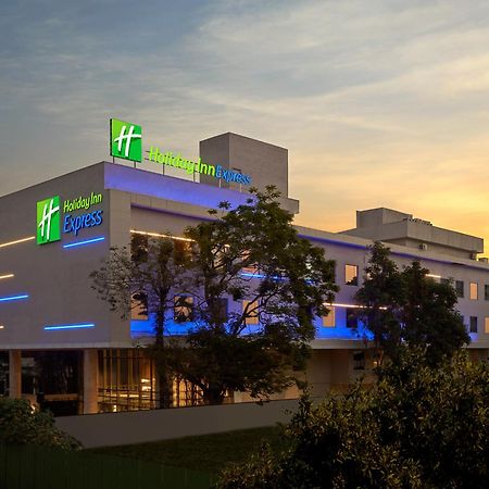 Holiday Inn Express Bengaluru Bommasandra By Ihg Kammasandra 외부 사진