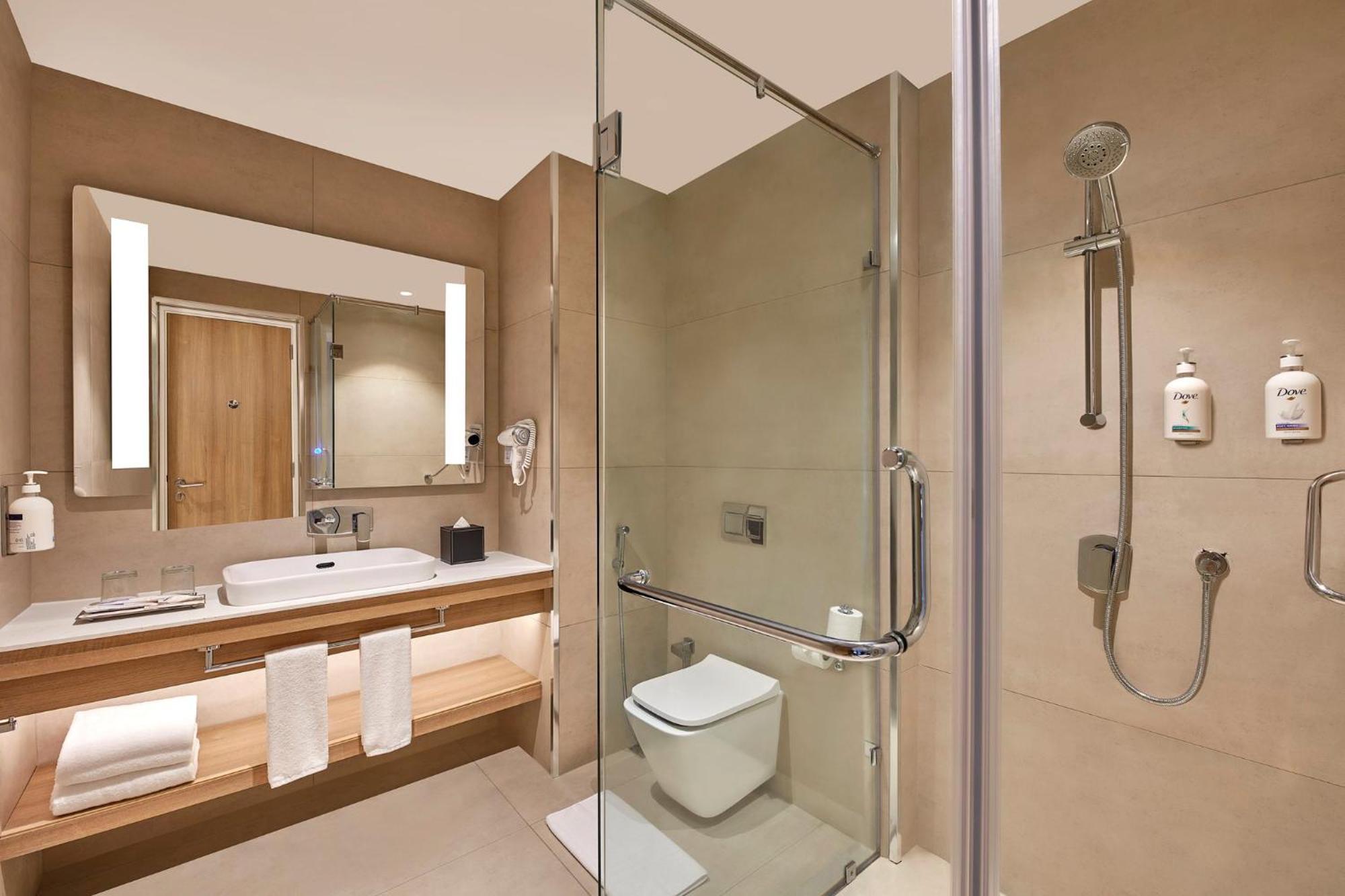 Holiday Inn Express Bengaluru Bommasandra By Ihg Kammasandra 외부 사진