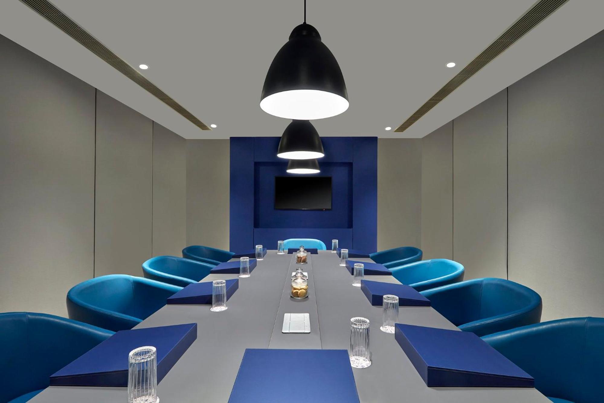 Holiday Inn Express Bengaluru Bommasandra By Ihg Kammasandra 외부 사진